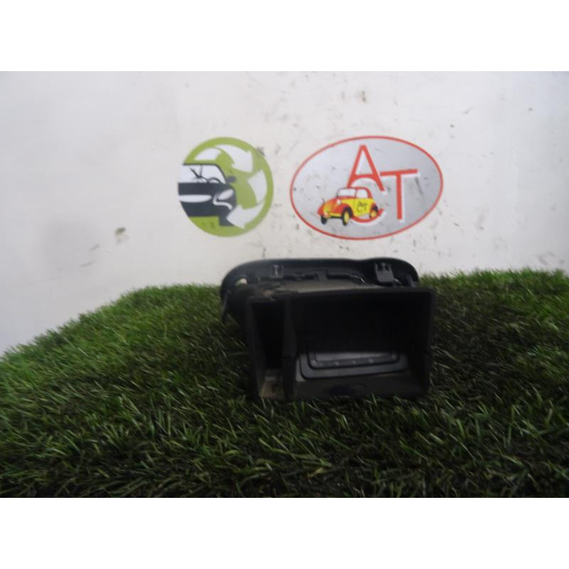 Aerateur tableau de bord avant droit RENAULT MODUS PHASE 1 d’occasion