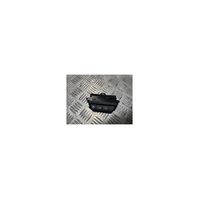 Bouton/Interrupteur NISSAN PRIMASTAR 2 d’occasion