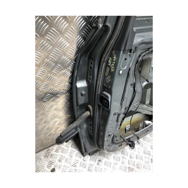 Porte arriere droit BMW SERIE 5 E61 TOURING PHASE 1 BREAK d’occasion