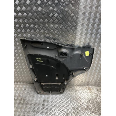 Panneau de porte avant droit IVECO  d’occasion