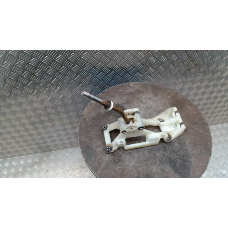 Levier de vitesses TOYOTA RAV4 2 PHASE 2 d’occasion