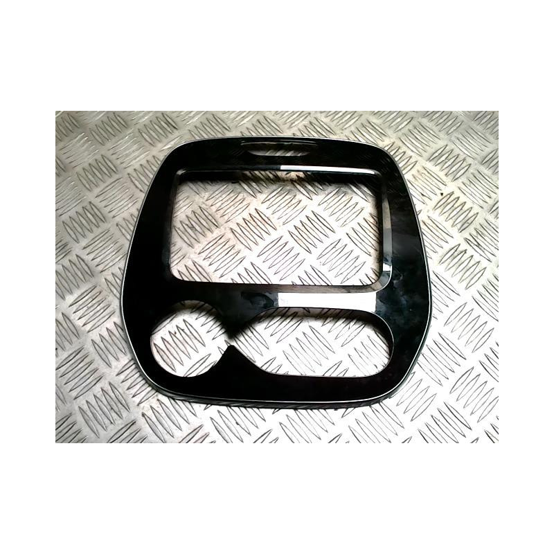 Facade autoradio RENAULT CAPTUR 1 PHASE 2 d’occasion