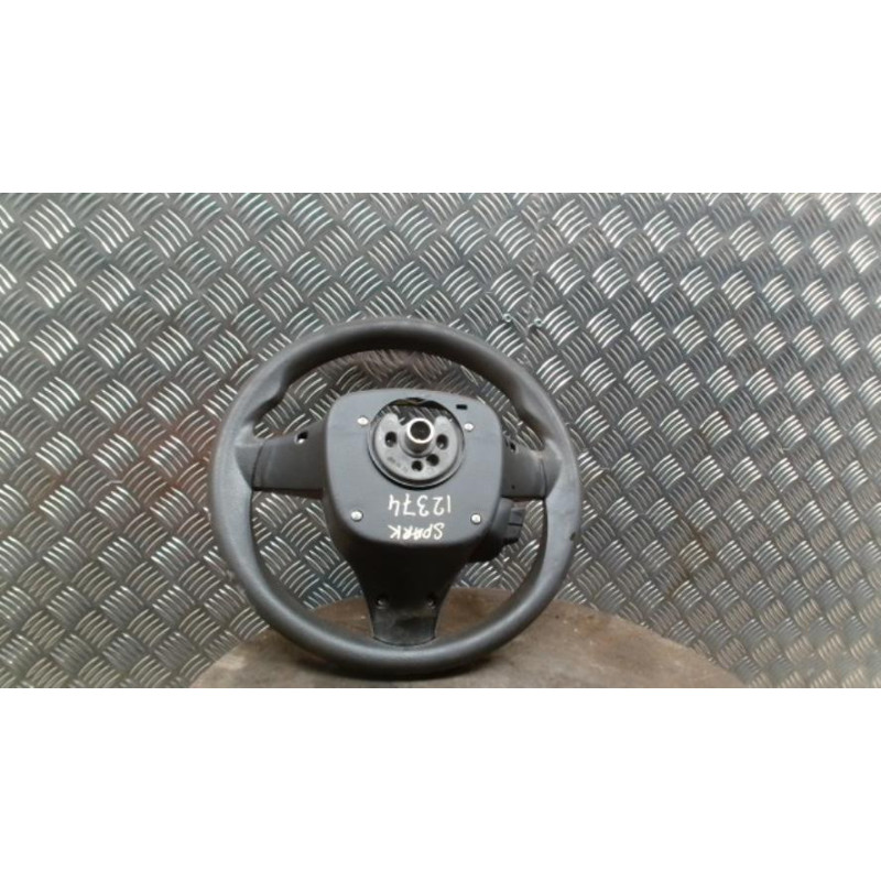 Volant CHEVROLET SPARK PHASE 1 d’occasion