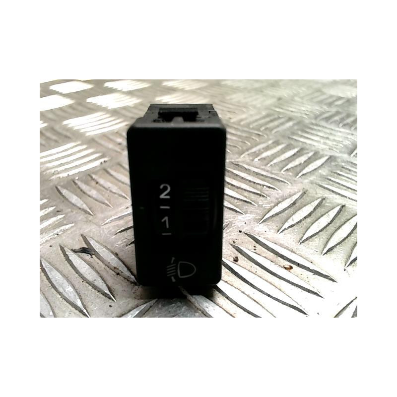 Commande de reglage hauteur de phare PEUGEOT 208 1 PHASE 2 d’occasion