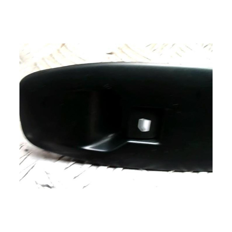 Interrupteur de leve vitre avant droit PEUGEOT 208 1 PHASE 2 d’occasion