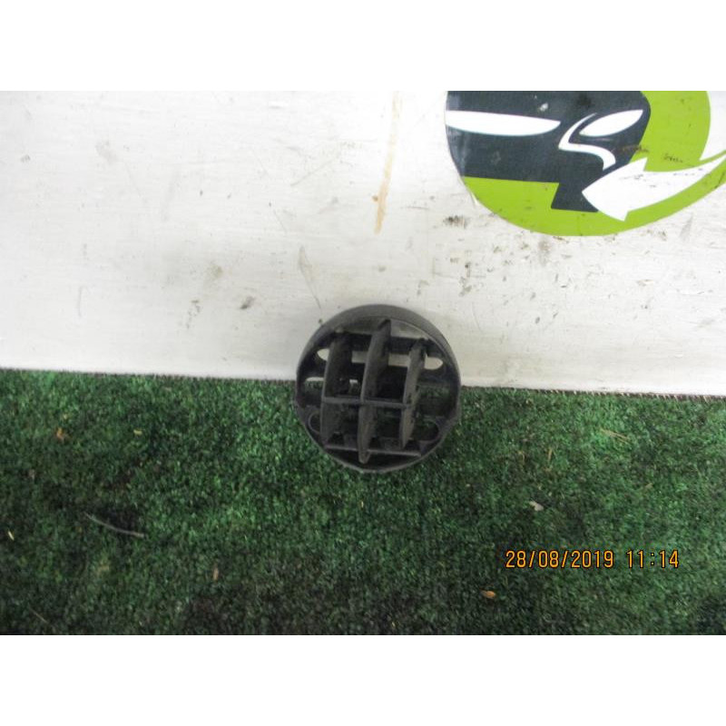 Aerateur tableau de bord RENAULT KANGOO I d’occasion