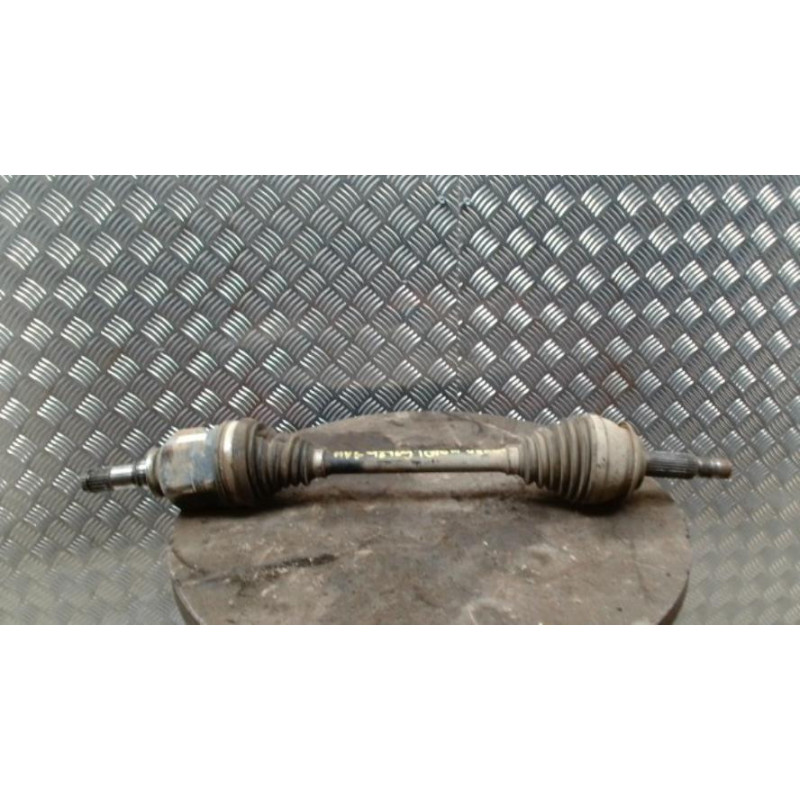 Cardan gauche (transmission) TOYOTA URBAN CRUISER d’occasion