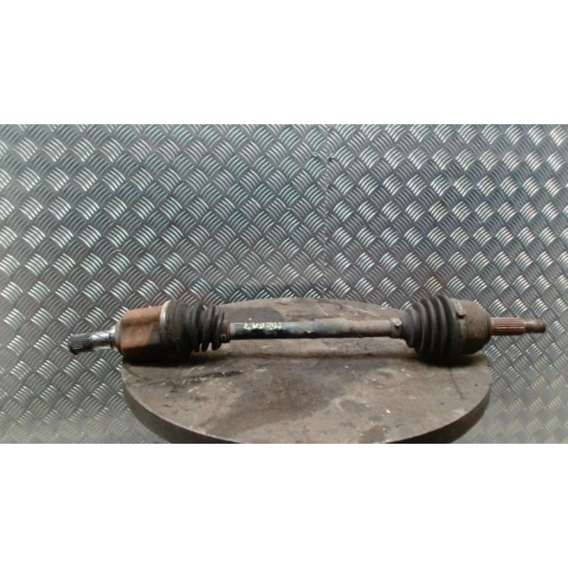 Cardan gauche (transmission) NISSAN MICRA 3 PHASE 1 d’occasion