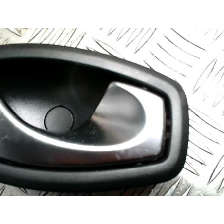 Poignee interieur arriere droit RENAULT CAPTUR 1 PHASE 2 d’occasion