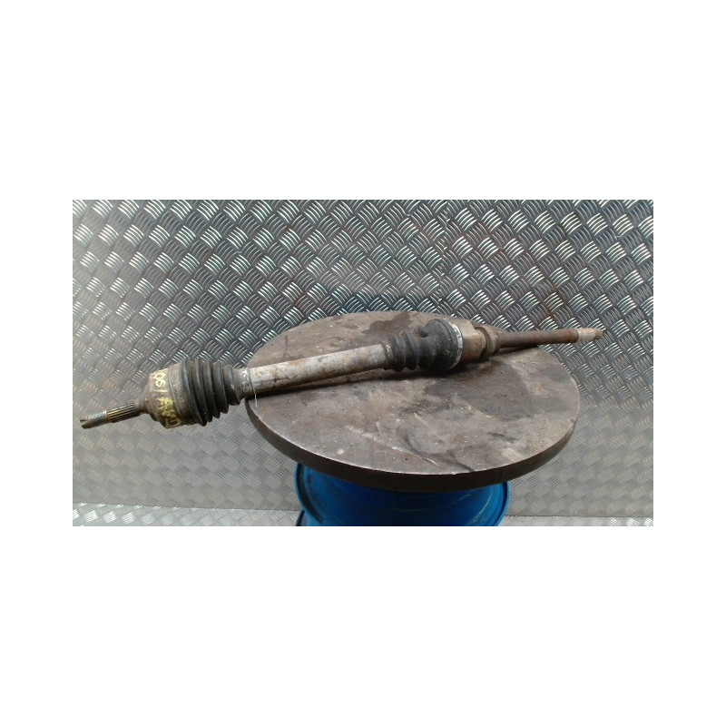 Cardan droit (transmission) PEUGEOT 307 PHASE 2 d’occasion