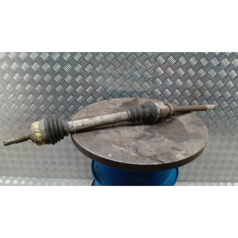 Cardan droit (transmission) PEUGEOT 307 PHASE 2 d’occasion