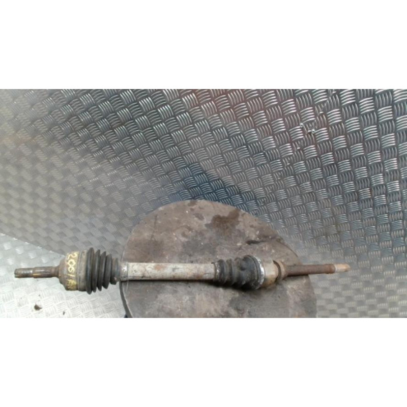 Cardan droit (transmission) PEUGEOT 307 PHASE 2 d’occasion