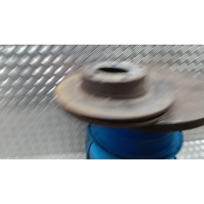 Disque avant gauche (freinage) RENAULT MASTER 2 PHASE 2 d’occasion