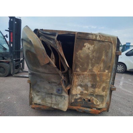 Verin de coffre RENAULT TRAFIC 3 COURT PHASE 2 d’occasion