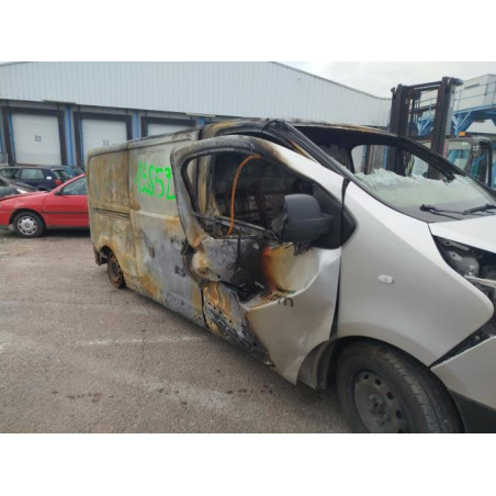 Verin de coffre RENAULT TRAFIC 3 COURT PHASE 2 d’occasion