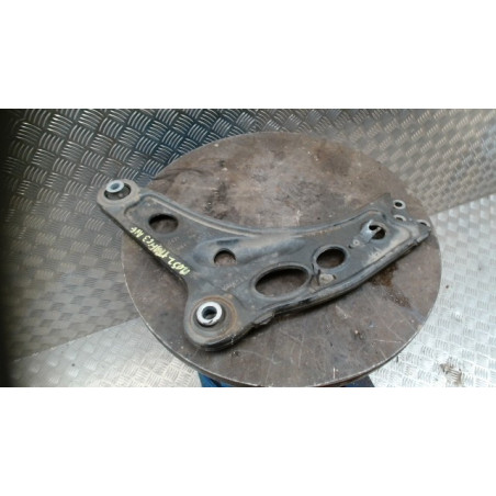 Triangle avant gauche RENAULT TRAFIC 3 COURT PHASE 2 d’occasion
