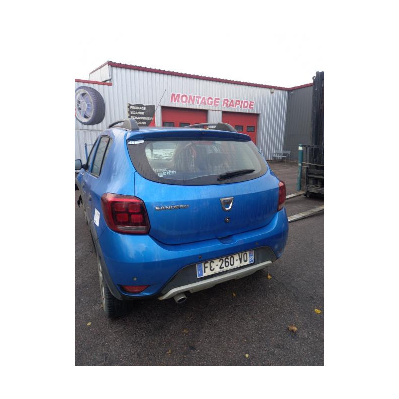 Etrier avant droit (freinage) DACIA SANDERO 2 PHASE 2 d’occasion