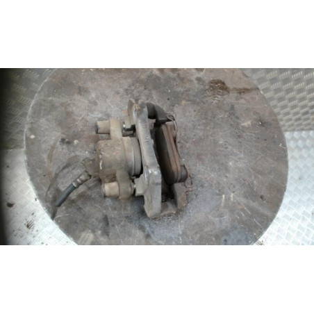 Etrier avant gauche (freinage) DACIA SANDERO 2 PHASE 2 d’occasion