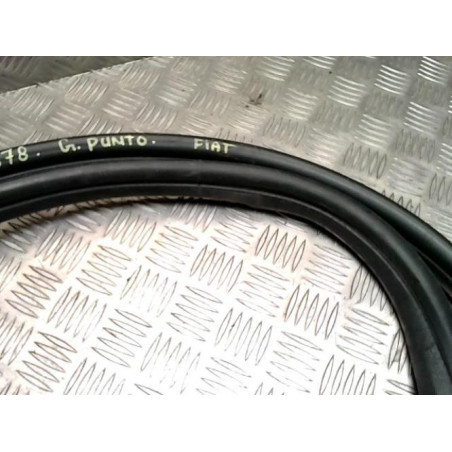 Joint de porte arriere gauche FIAT GRANDE PUNTO d’occasion