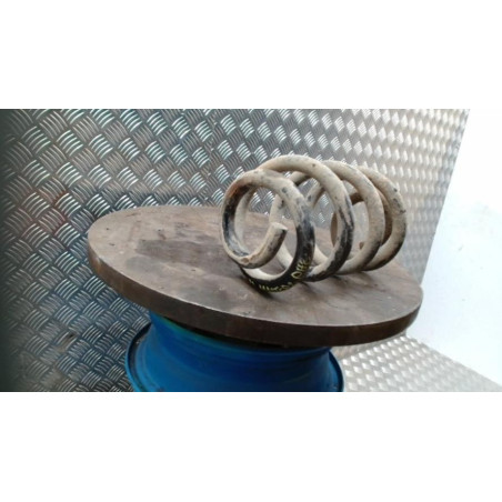 Ressort de suspension avant gauche RENAULT MASTER 2 PHASE 2 d’occasion