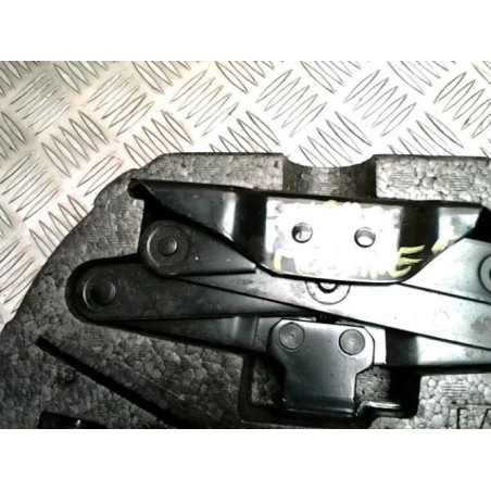 Cric (Ensemble depannage) RENAULT MEGANE 1 PHASE 1 d’occasion