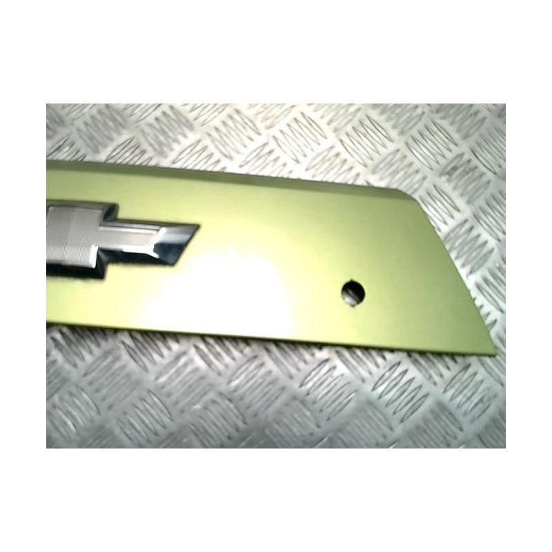 Baguette de coffre CHEVROLET SPARK PHASE 1 d’occasion