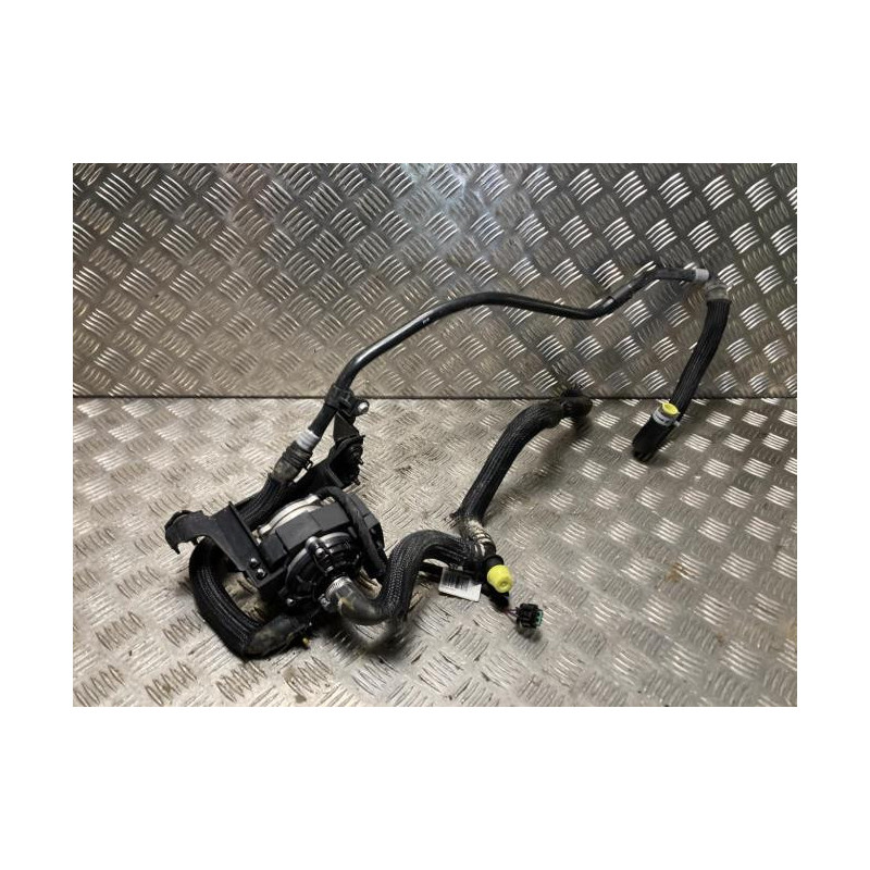 Pompe à eau RENAULT MEGANE 5 d’occasion