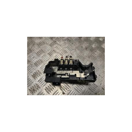 Porte fusible MERCEDES CLASSE GLB 247 d’occasion