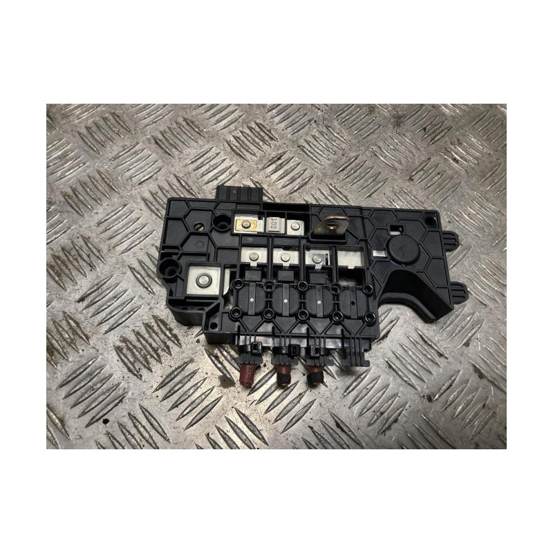 Porte fusible MERCEDES CLASSE GLB 247 d’occasion