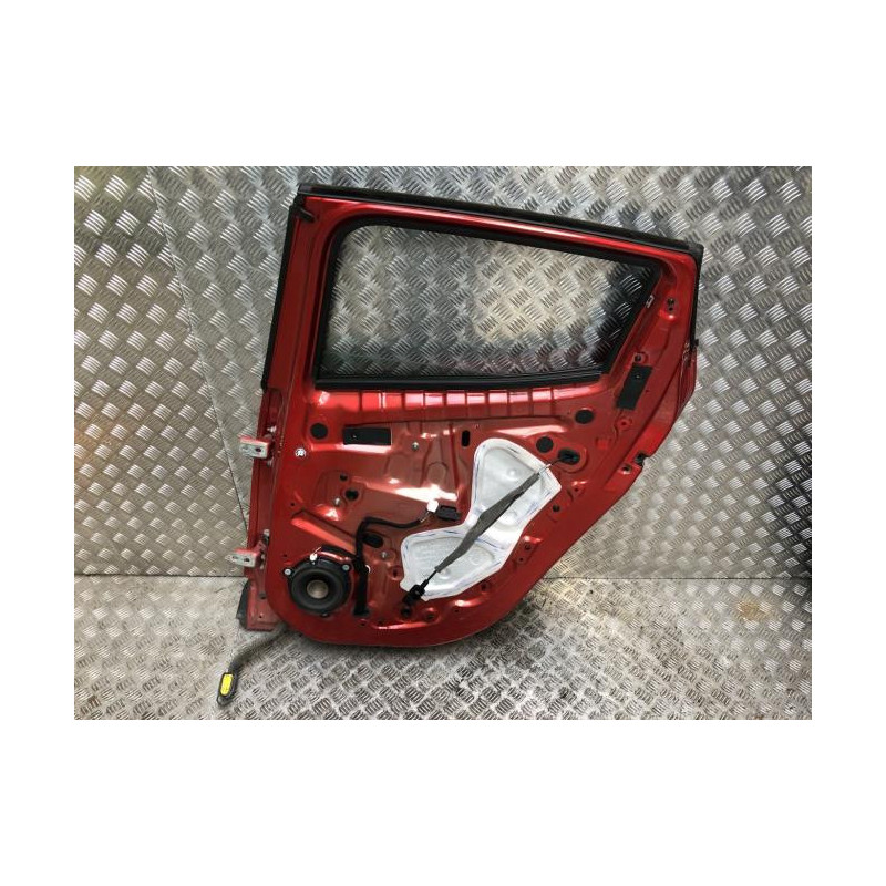 Porte arriere droit RENAULT CLIO 4 PHASE 1 d’occasion