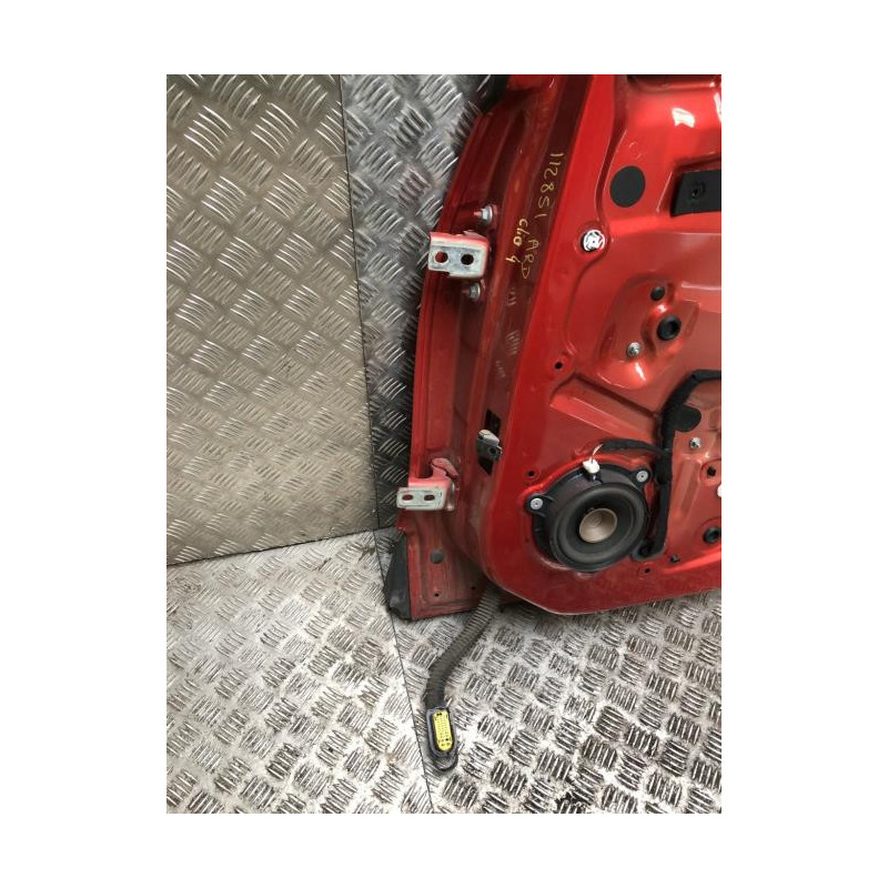 Porte arriere droit RENAULT CLIO 4 PHASE 1 d’occasion