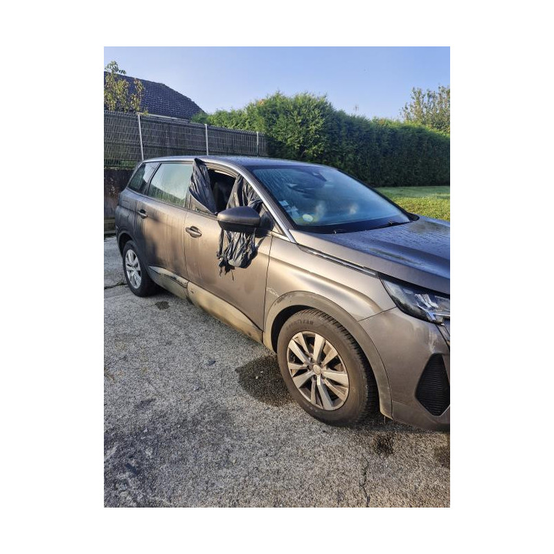 Support de pare chocs arriere PEUGEOT 5008 2 PHASE 2 d’occasion