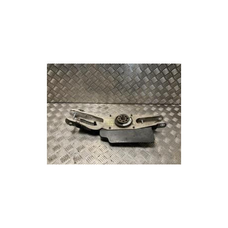 Triangle superieur arriere gauche MERCEDES CLASSE GLB 247 d’occasion
