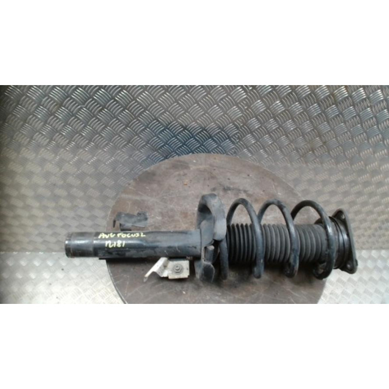 Amortisseur avant gauche FORD FOCUS 2 PHASE 1 d’occasion