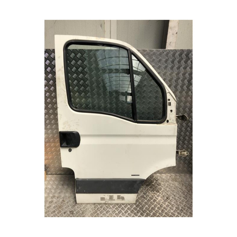 Porte avant droit IVECO DAILY 3 d’occasion