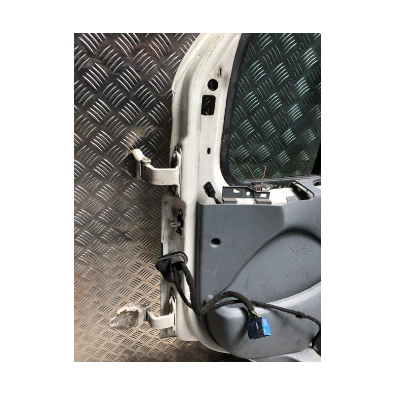 Porte avant droit IVECO DAILY 3 d’occasion
