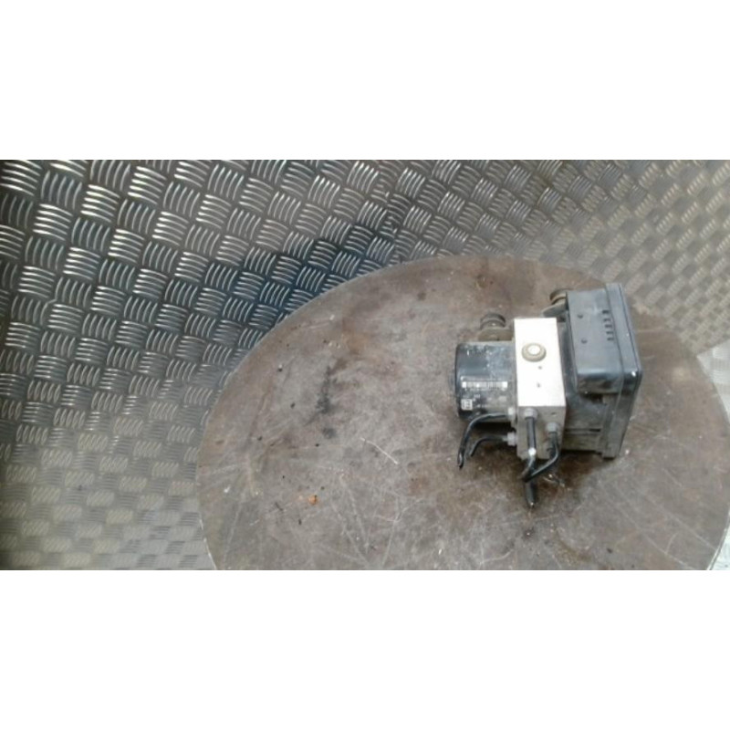 Bloc ABS (freins anti-blocage) VOLKSWAGEN TOURAN 1 PHASE 1 d’occasion