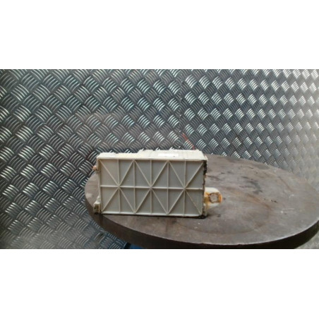 Porte fusible TOYOTA RAV4 2 PHASE 2 d’occasion
