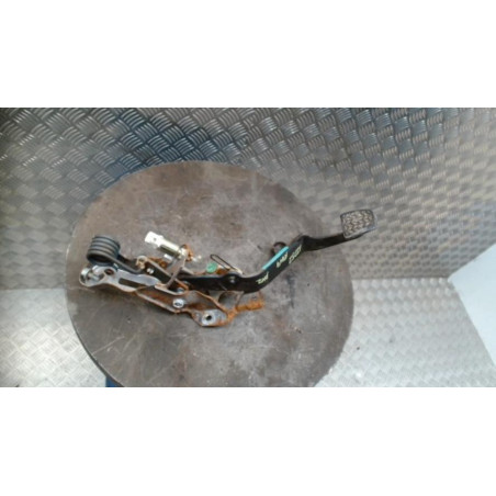Pedale de frein TOYOTA RAV4 2 PHASE 2 d’occasion