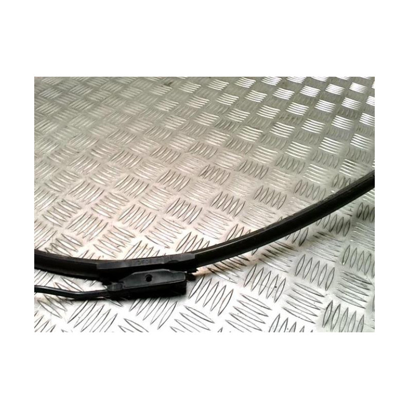 Bras essuie glace avant gauche CITROEN DS3 PHASE 2 d’occasion