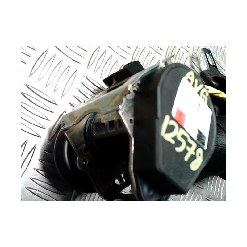 Ceinture avant gauche FIAT GRANDE PUNTO d’occasion