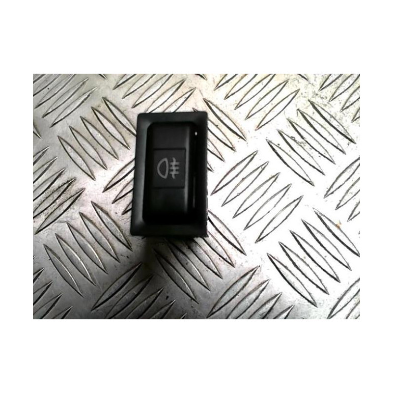 Bouton/Interrupteur TOYOTA RAV4 2 PHASE 2 d’occasion