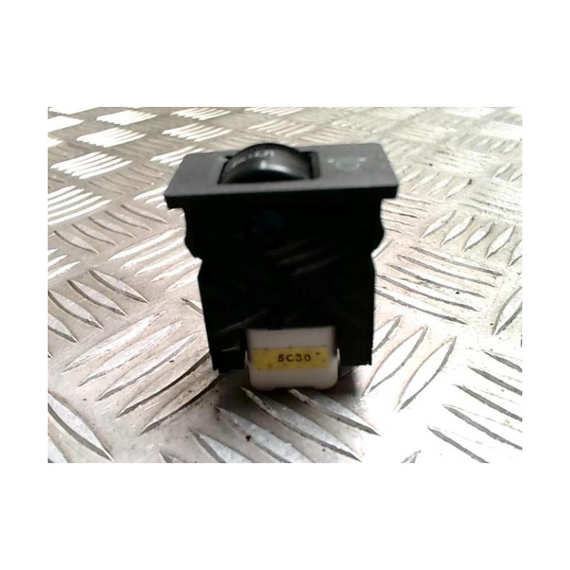 Commande de reglage hauteur de phare TOYOTA RAV4 2 PHASE 2 d’occasion
