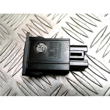 Bouton/Interrupteur TOYOTA RAV4 2 PHASE 2 d’occasion