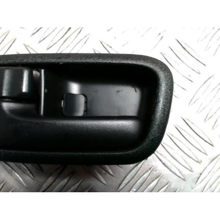 Poignee porte arriere gauche TOYOTA RAV4 2 PHASE 2 d’occasion
