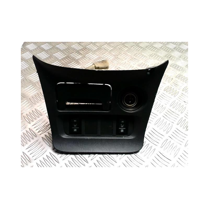 Bouton/Interrupteur TOYOTA RAV4 2 PHASE 2 d’occasion