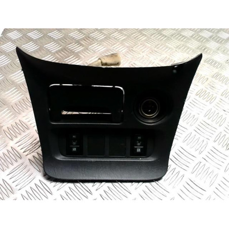 Bouton/Interrupteur TOYOTA RAV4 2 PHASE 2 d’occasion