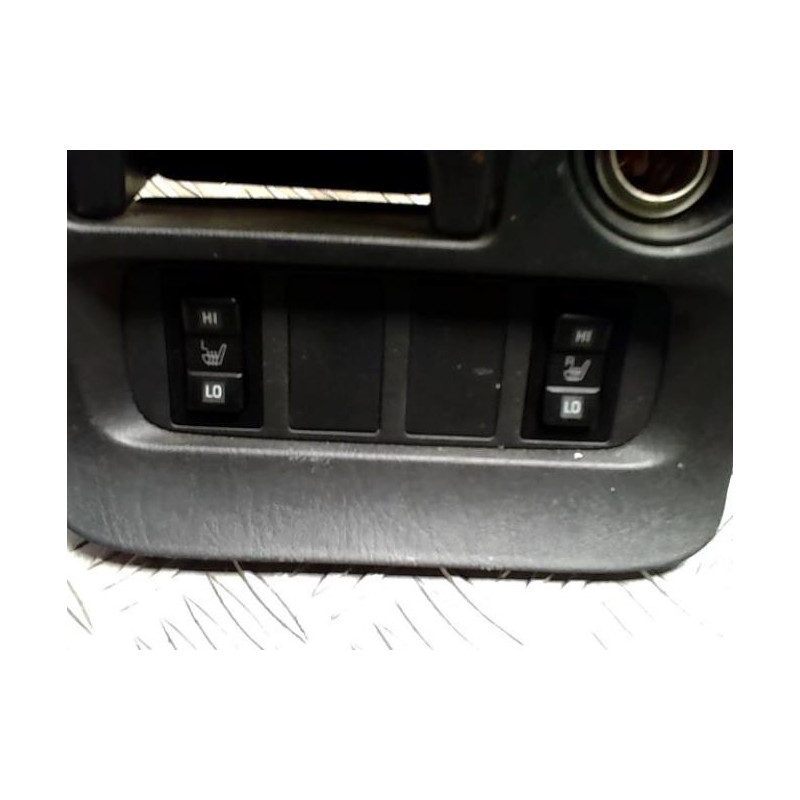 Bouton/Interrupteur TOYOTA RAV4 2 PHASE 2 d’occasion