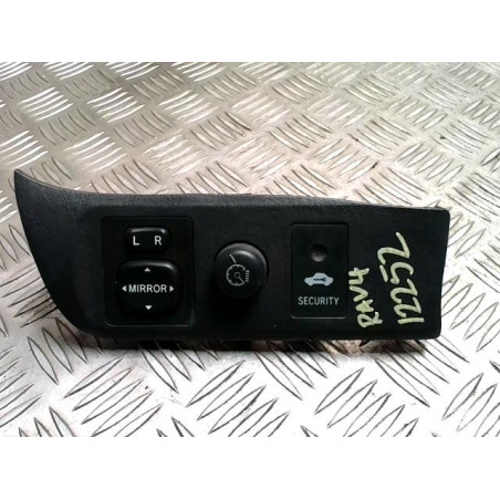 Bouton/Interrupteur TOYOTA RAV4 2 PHASE 2 d’occasion