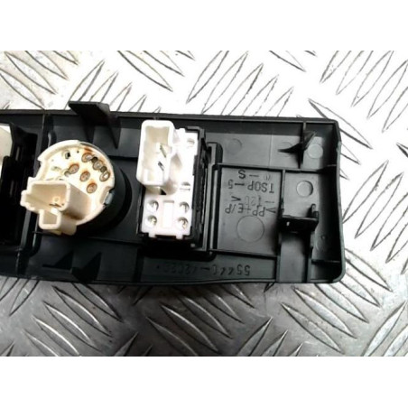 Bouton/Interrupteur TOYOTA RAV4 2 PHASE 2 d’occasion